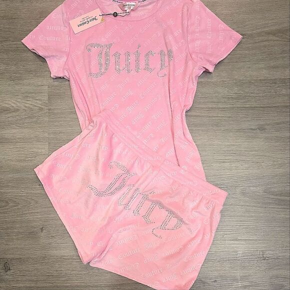 Juicy Couture Signature Diagonal Embossed Logo Rhinestone Juicy Velour PJ Set - Picture 3 of 6